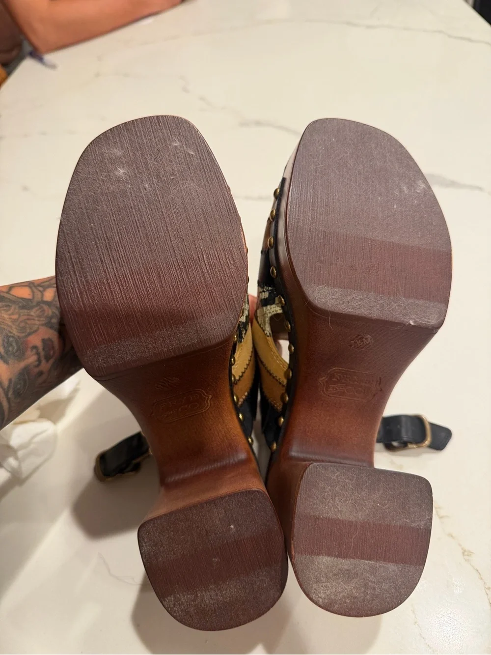 Frye stylish slingback